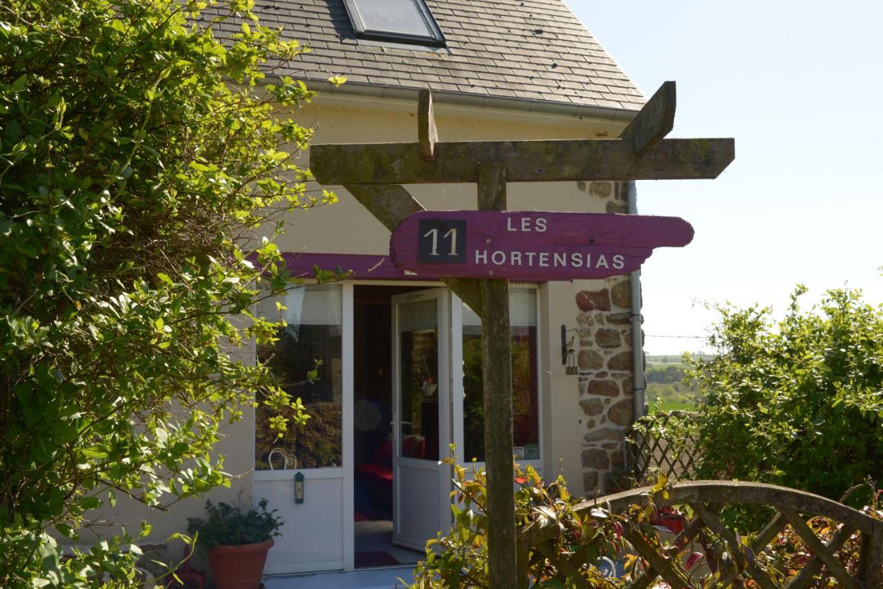 Spacieuse Et Lumineuse Maison En Baie Du Mont St-Michel Saint-Laurent-de-Terregatte Exterior photo